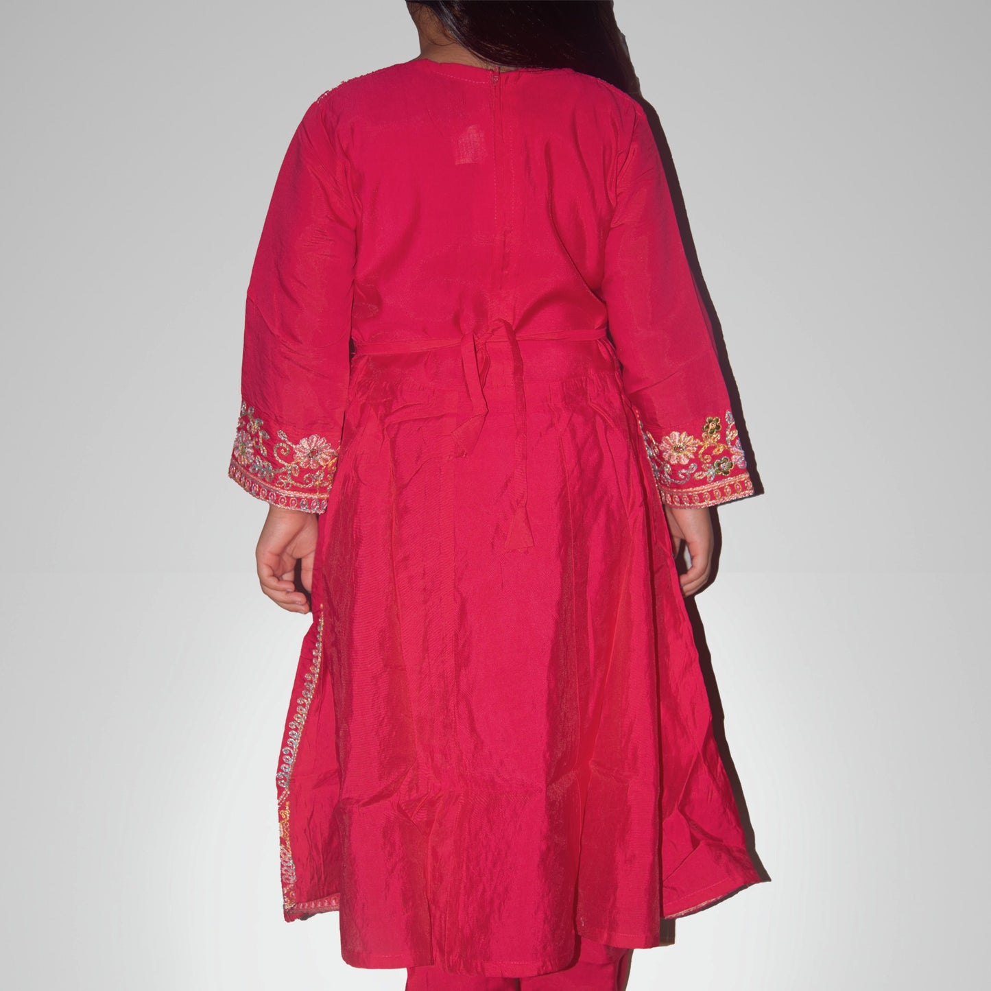 Girls’ Magenta Embroidered Kurta Set with Dupatta – Traditional Ethnic Wear